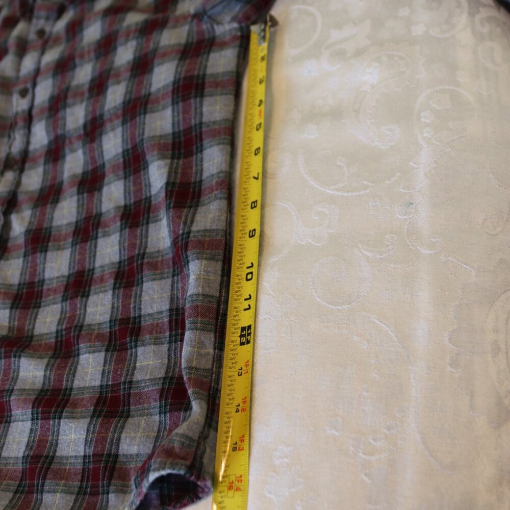 St John's Bay Quality Menswear 100% Cotton Flannel Plaid Button Down Size Medium - Picture 10 of 15